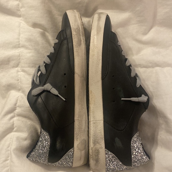 Golden Goose Super-Star Low Top Sneaker - Picture 4 of 8